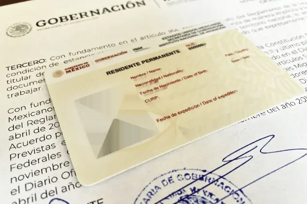 Tarjeta de Residente de Asesoría Migratoria Querétaro